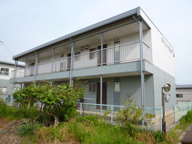 倉敷市東塚４丁目のアパートの外観