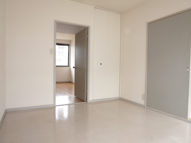 エポック広江Ａの洋室