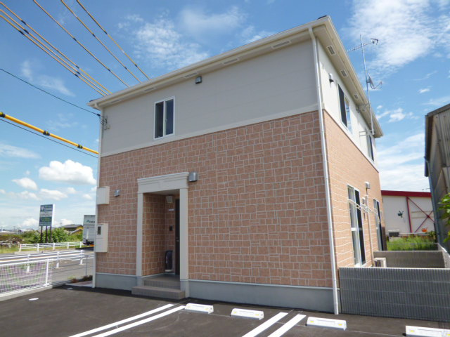 倉敷市連島町鶴新田のタウンの外観