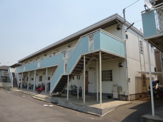 倉敷市福田町古新田のアパートの外観