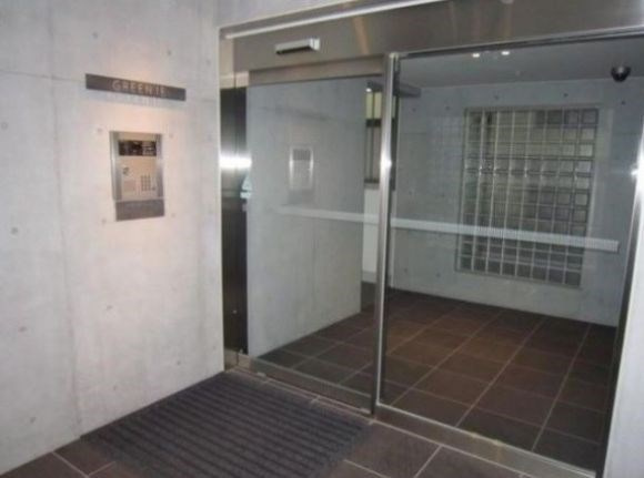 【エントランス】グリーニエ西新宿弐番館