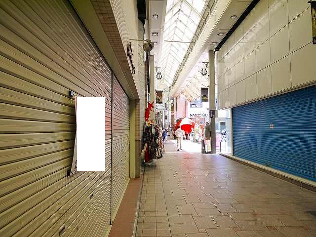 もちいどのセンター街テナントの外観