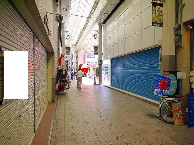 もちいどのセンター街テナントの外観