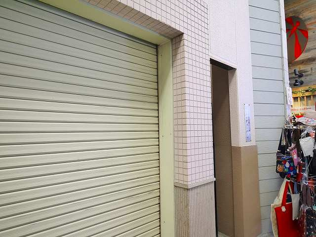 もちいどのセンター街テナントの外観