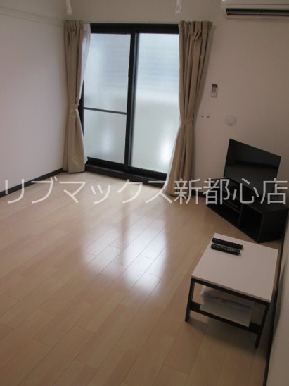【寝室】レオネクストうむさの森 
