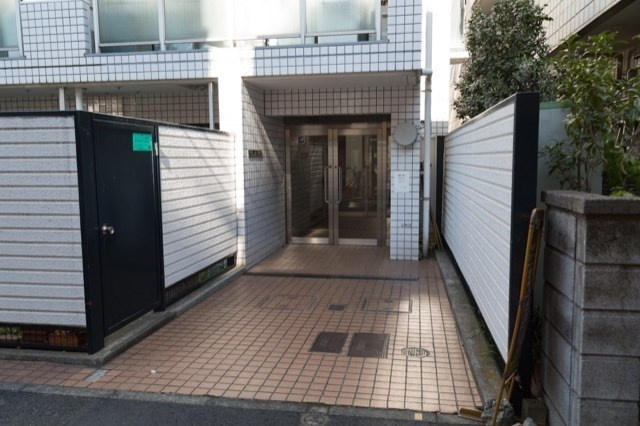 【エントランス】ハイシティ三軒茶屋第2 