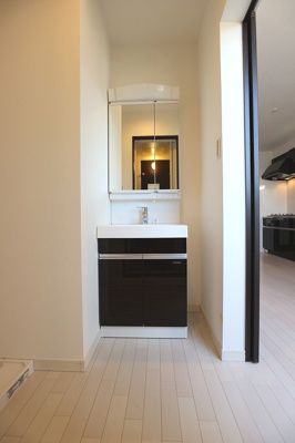 【洗面所】 | Grandticプランテ笹原(グランティックプランテササバル) | 別号室の写真になります。現況優先。