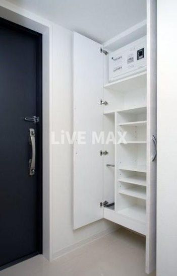 【玄関】ファインクレスト入谷 