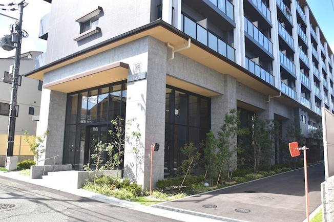 【エントランス】エステムコート京都西大路