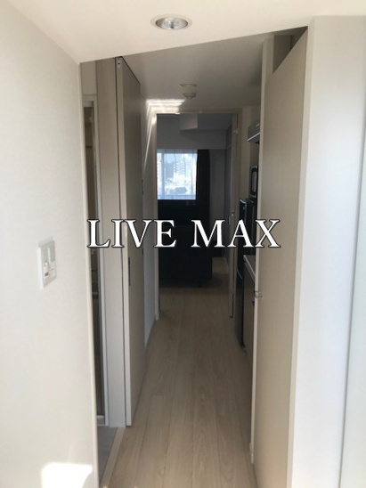 【玄関】クレイシア新宿中落合 