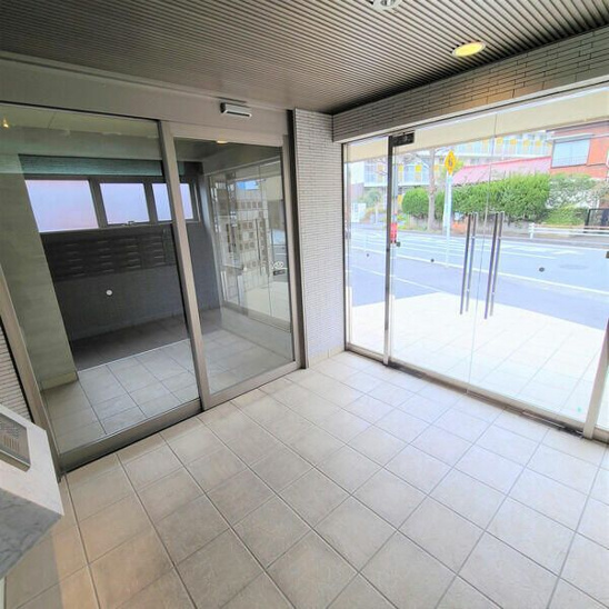 【ロビー】Ｂｅｑｕｅｍ（ベクエーム） 