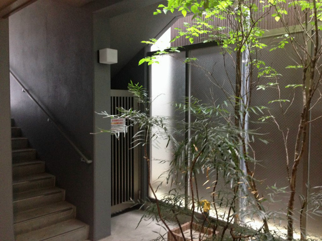 【エントランス】フォース二条城東