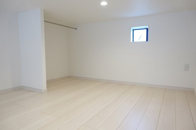 【寝室】Bene Polaris