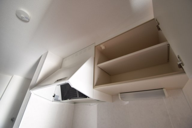 プリズム6番館のキッチン|キッチン上部収納