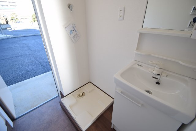 プリズム6番館のその他|洗濯機置き場