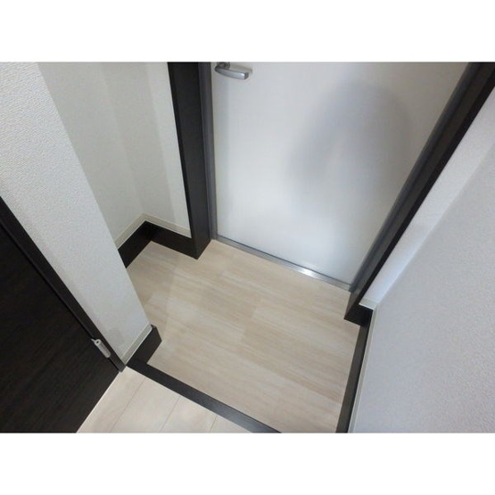 【玄関】シェルグランデ土樋