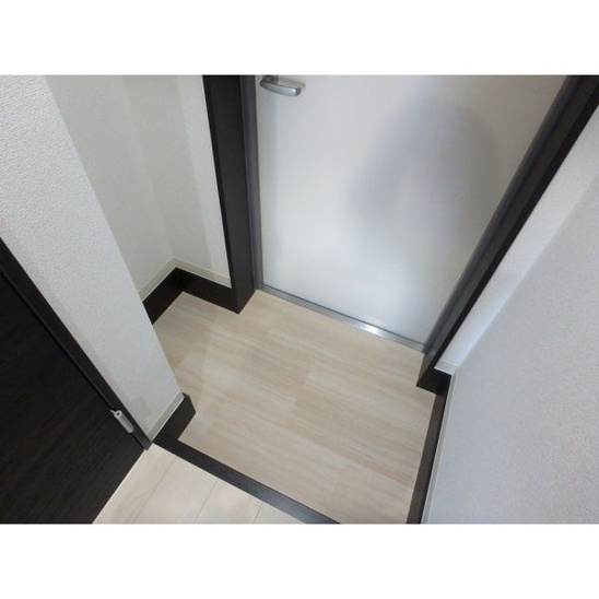 【玄関】シェルグランデ土樋 
