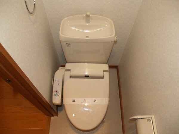 【トイレ】ラピス雨宮