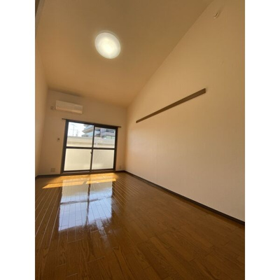 【居間・リビング】 | コーラル観月