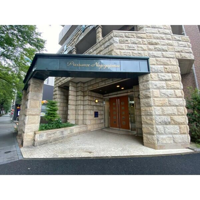 【エントランス】 | プレサンス名古屋城前