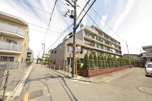 小金井中町マンションの外観