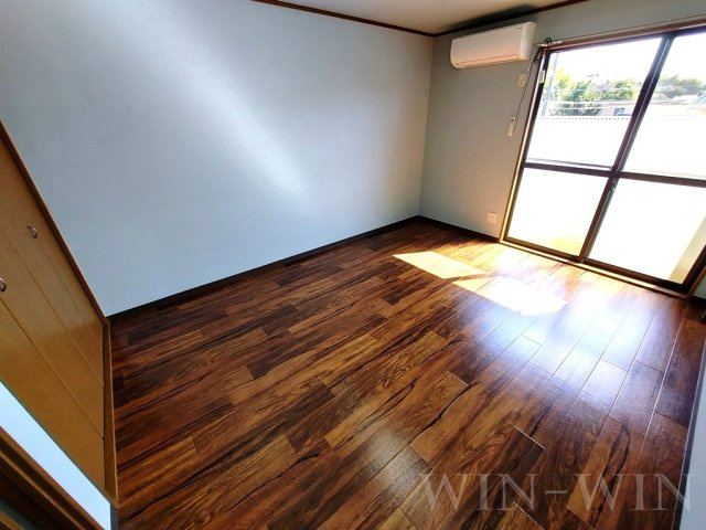 グランデージSuzuranの居間・リビング|イメージ（同建物内別部屋の写真です）