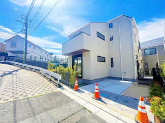 【前面道路含む現地写真】 | 前面道路含む現地写真です