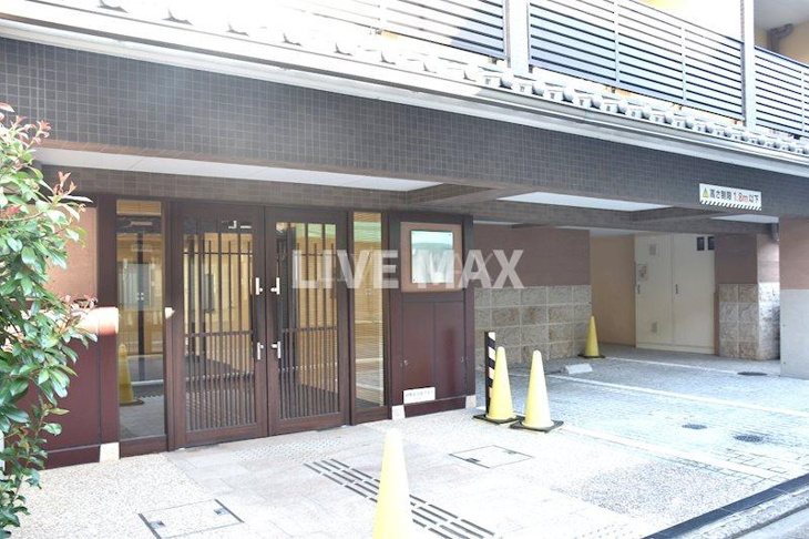 【エントランス】LUXENA KIYOMIZU-GOJO 