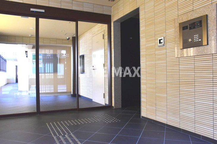 【ロビー】LUXENA KIYOMIZU-GOJO 