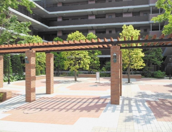 【エントランス】横濱山手テラス　弐番館 