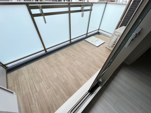 エスグランデ難波グランツ(旧:ミラージュパレス難波グランツ)のバルコニー