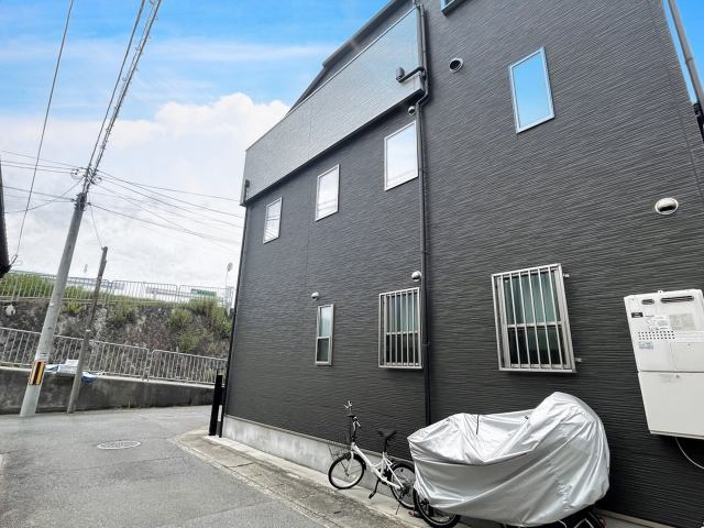 西京極浜ノ本町の前面道路含む現地写真