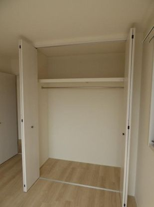 エレンシア　C棟の収納