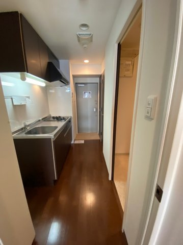 アーバネックス京橋　仲介手数料無料の玄関