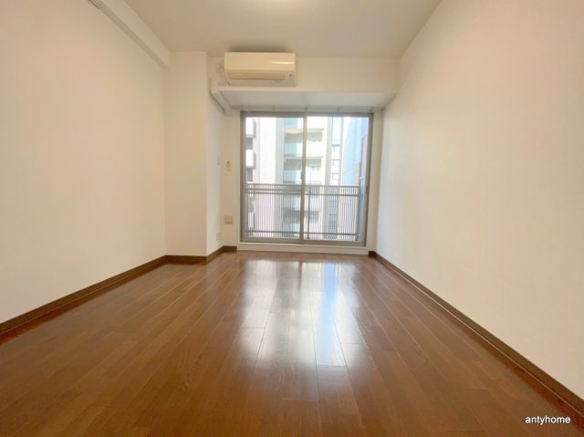 アーバネックス京橋　仲介手数料無料の居間・リビング