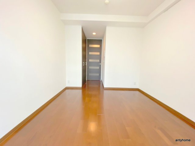 アーバネックス京橋　仲介手数料無料の居間・リビング