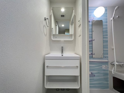 【独立洗面台】 | セレニテ本町東リアン
