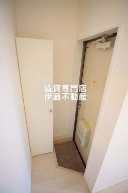 アークラヴィータの玄関