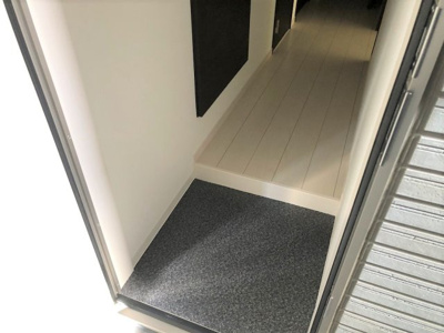 【玄関】 | シエーナ川口元郷