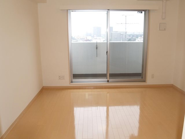【居間・リビング】アーバンフラッツ青葉小田原