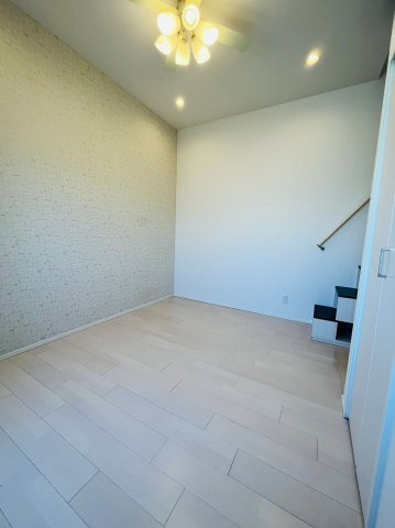 仲介手数料0円！！charme sauleの居間・リビング