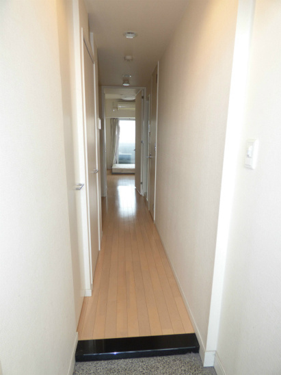【家具家電一式付き】【見学予約受付中】【仲介料減額】【弊社管理】 