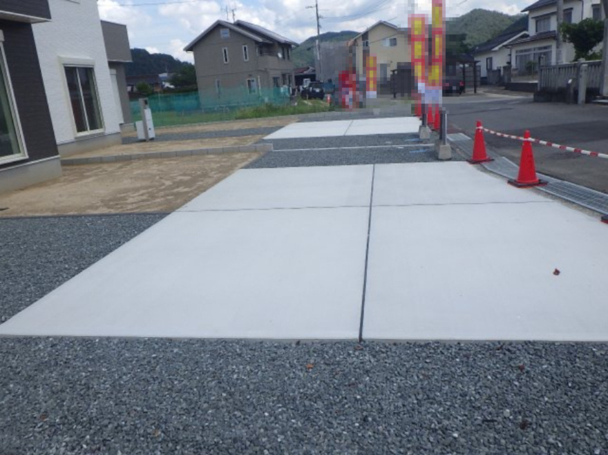 新築戸建　　吉田町吉田（Ｎｏ．1／Ｎｏ．2）の駐車場