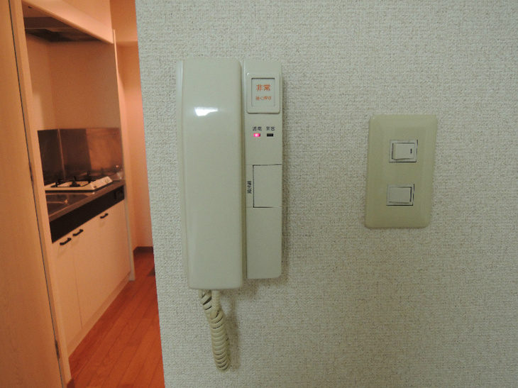 インターホン 