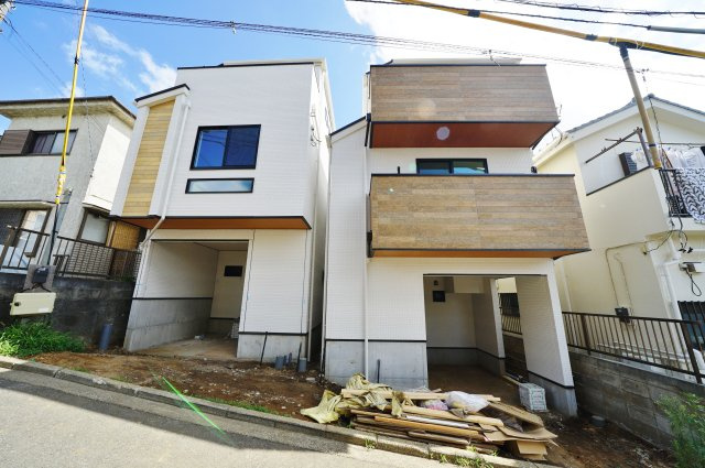 【保土ケ谷区和田２丁目20全２棟新築戸建て１号棟】★仲介手数料無料★（常盤台小学校・保土ヶ谷中学校）の外観|2023年7月中旬に完成です。