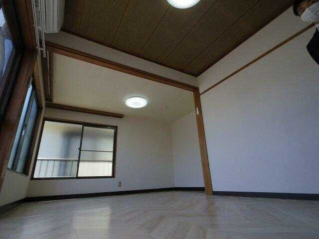 【寝室】