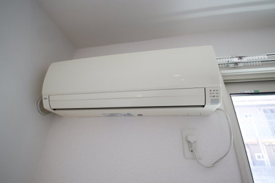 【設備】 | バレンシア | エアコン
