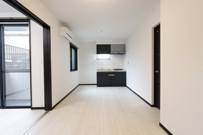 【居間・リビング】 | ポラリス小田部 | 別号室の写真になります。現況優先。