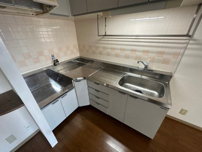 【キッチン】 | ザウバーベルク