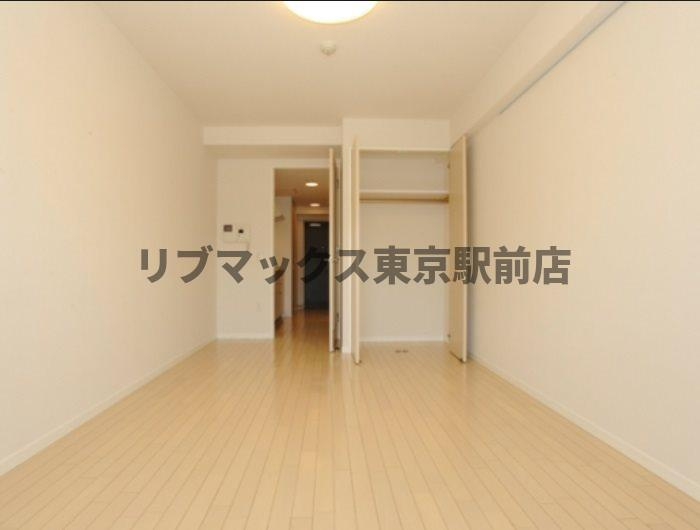 【寝室】カスタリア神保町 